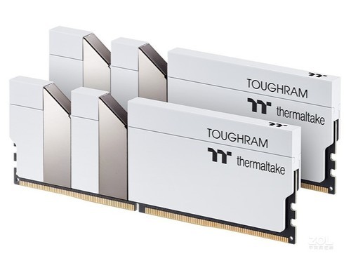 Tt 钢影 TOUGHRAM 16GB（2×8GB）DDR4 4000（R020D408GX2-4000C19A）评测文章